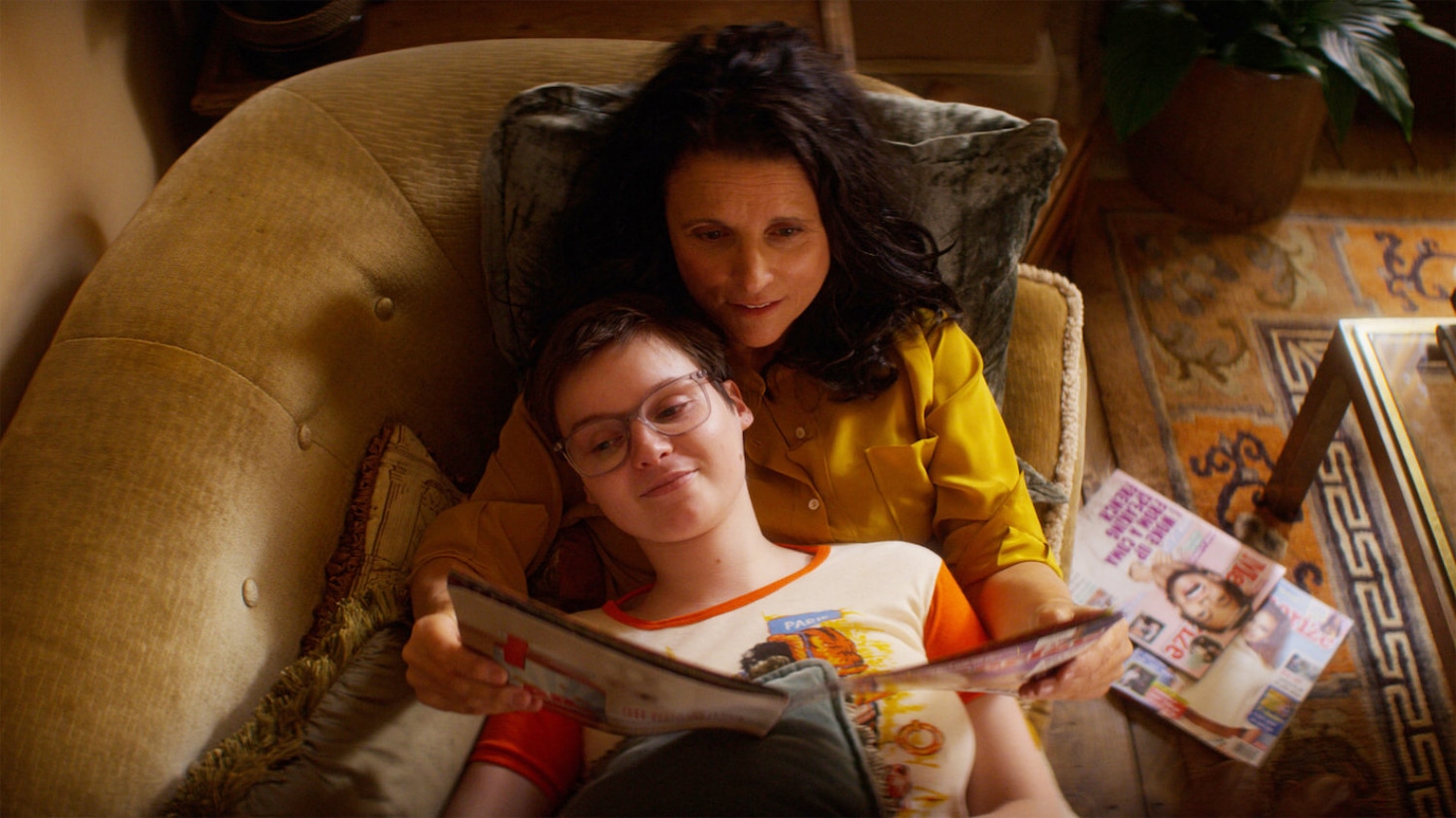 「終わりの鳥」場面写真 ©DEATH ON A TUESDAY LLC / THE BRITISH FILM INSTITUTE / BRITISH BROADCASTING CORPORATION 2024