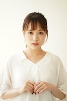 プレミアムドラマ「対決」で三浦絵美香を演じる大原櫻子