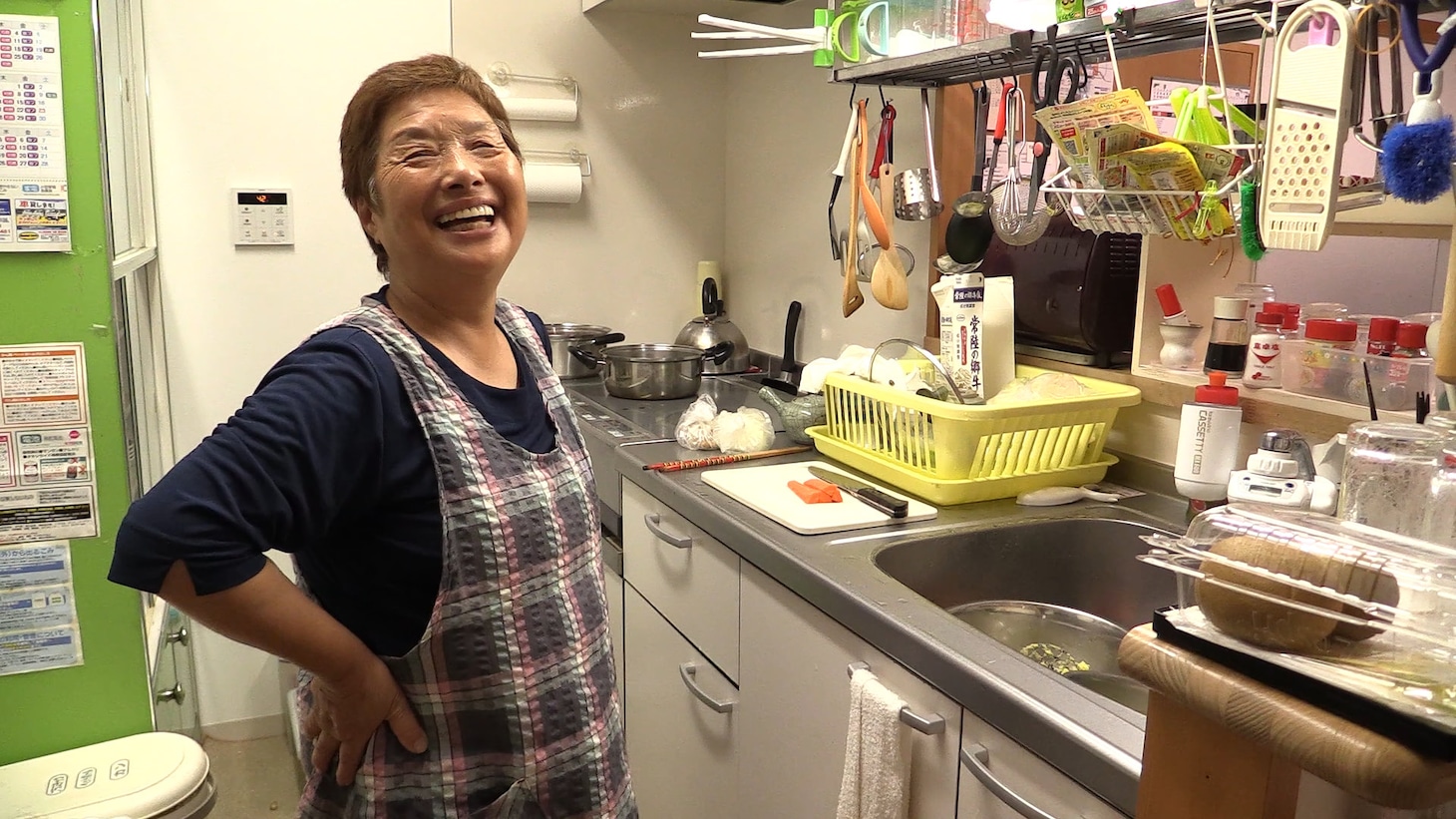 「三角屋の交差点で」場面写真