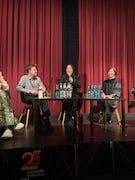 ベルリン批評家週間にて、「禍禍女」上映後トークイベントに出席した監督・ゆりやんレトリィバァ（中央）