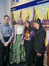 ベルリン批評家週間にて、「禍禍女」上映後トークイベントに出席した監督・ゆりやんレトリィバァ（右）