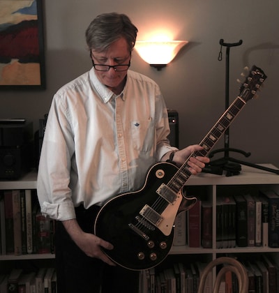 11年ぶりの新作映画「トゥ・ランド」を監督したハル・ハートリー