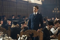 ドラマ「ヤング シャーロック ～オックスフォード事件簿～」場面写真 Daniel Smith, © Amazon Content Services LLC