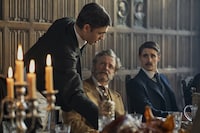 ドラマ「ヤング シャーロック ～オックスフォード事件簿～」場面写真 Daniel Smith, © Amazon Content Services LLC