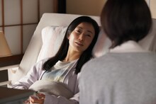 「90メートル」場面写真。菅野美穂演じる母・美咲