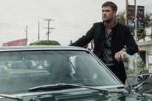 「クライム101」より、クリス・ヘムズワース演じるデーヴィス