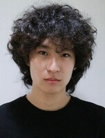 映画「四月の余白」で不良少年・澤海斗を演じる上阪隼人