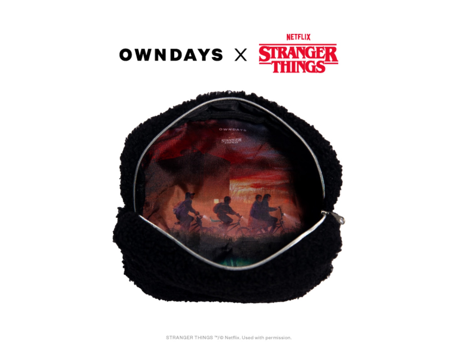 「OWNDAYS × Stranger Things」フリースポーチ（税込2000円）