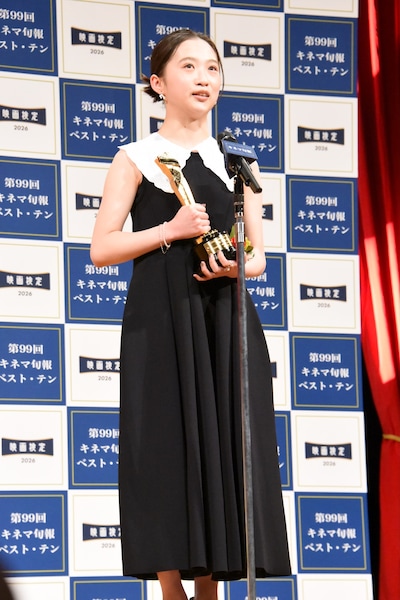 2025年 第99回キネマ旬報ベスト・テン表彰式より、助演女優賞を受賞した「今日の空が一番好き、とまだ言えない僕は」の伊東蒼