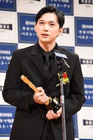 2025年 第99回キネマ旬報ベスト・テン表彰式より、主演男優賞を受賞した「国宝」の吉沢亮