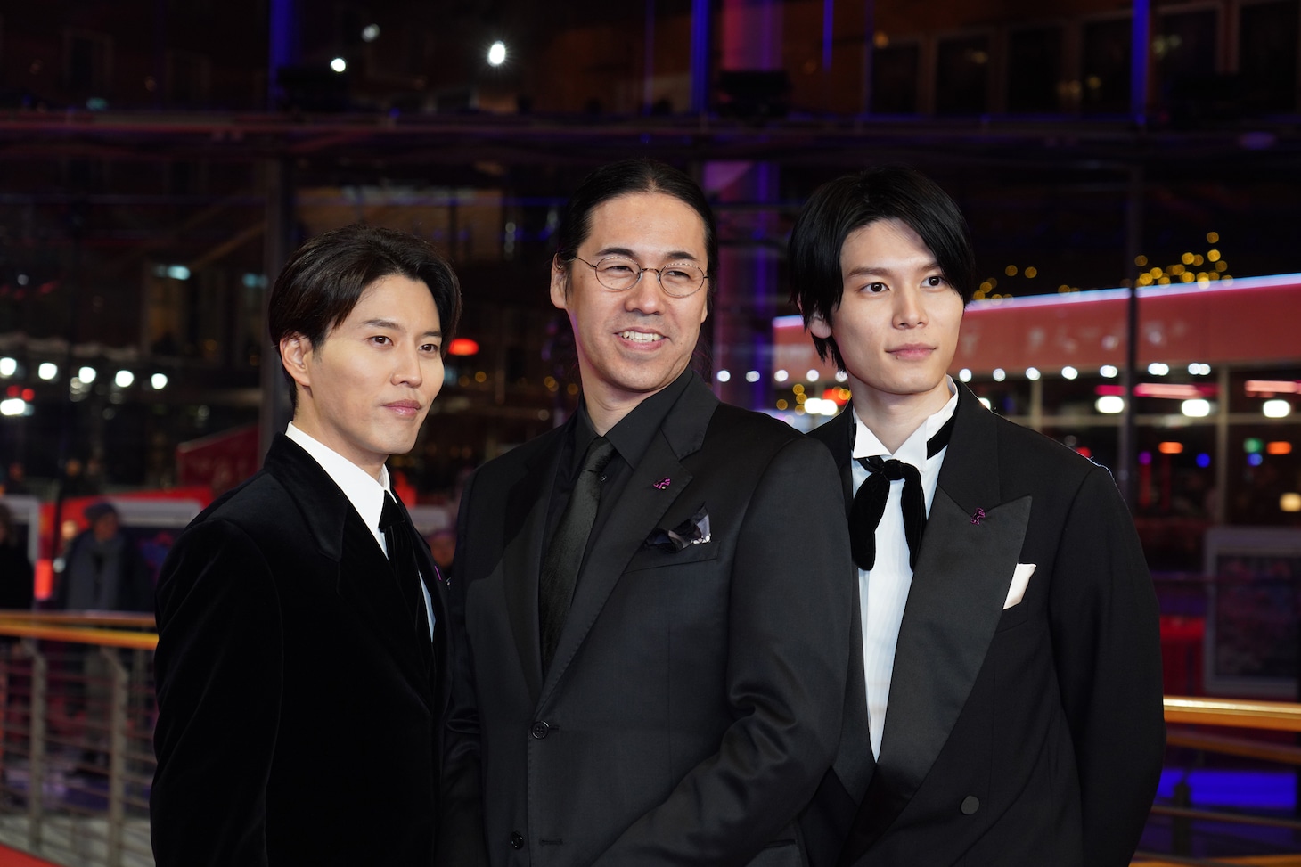 左から入野自由、四宮義俊、萩原利久