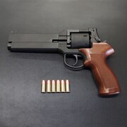 マルシン工業×攻殻機動隊 6mmBBガスガン TOGUSA’S MA・TE・BA M-M2007 9mmパラベラム Xカートリッジ ブラックヘビーウエイト 木目調プラグリップ：税込 4万1580円