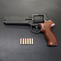 マルシン工業×攻殻機動隊 6mmBBガスガン TOGUSA’S MA・TE・BA M-M2007 9mmパラベラム Xカートリッジ ブラックヘビーウエイト 木目調プラグリップ：税込 4万1580円