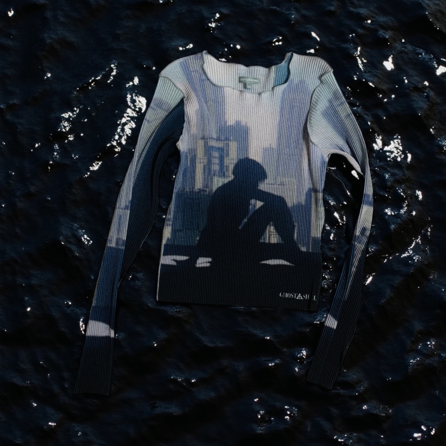 kotohayokozawa×攻殻機動隊 GRAPHIC TINY TOP PALE SIGNAL（フリーサイズ）：税込 2万5300円