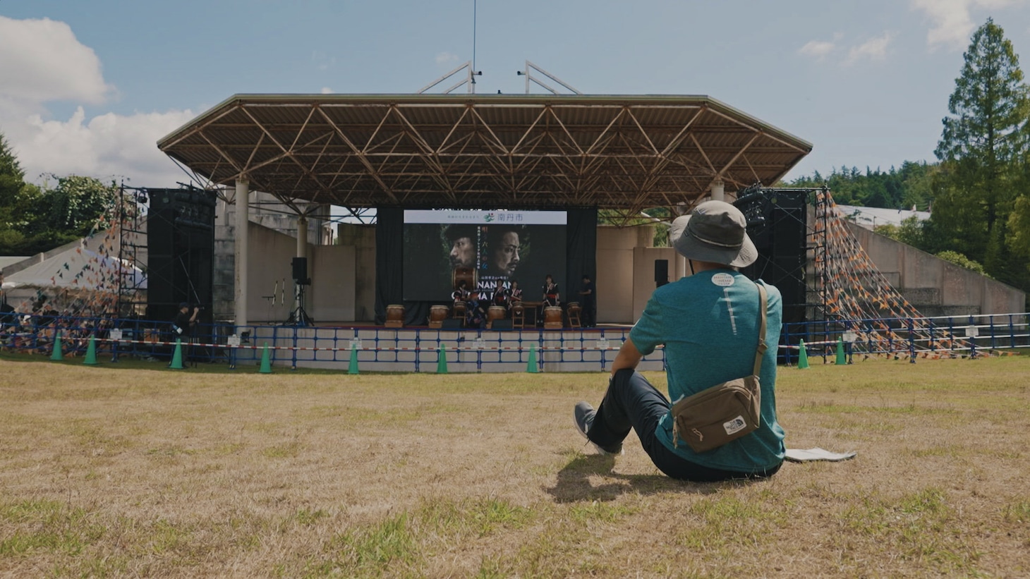 「WITH」場面写真