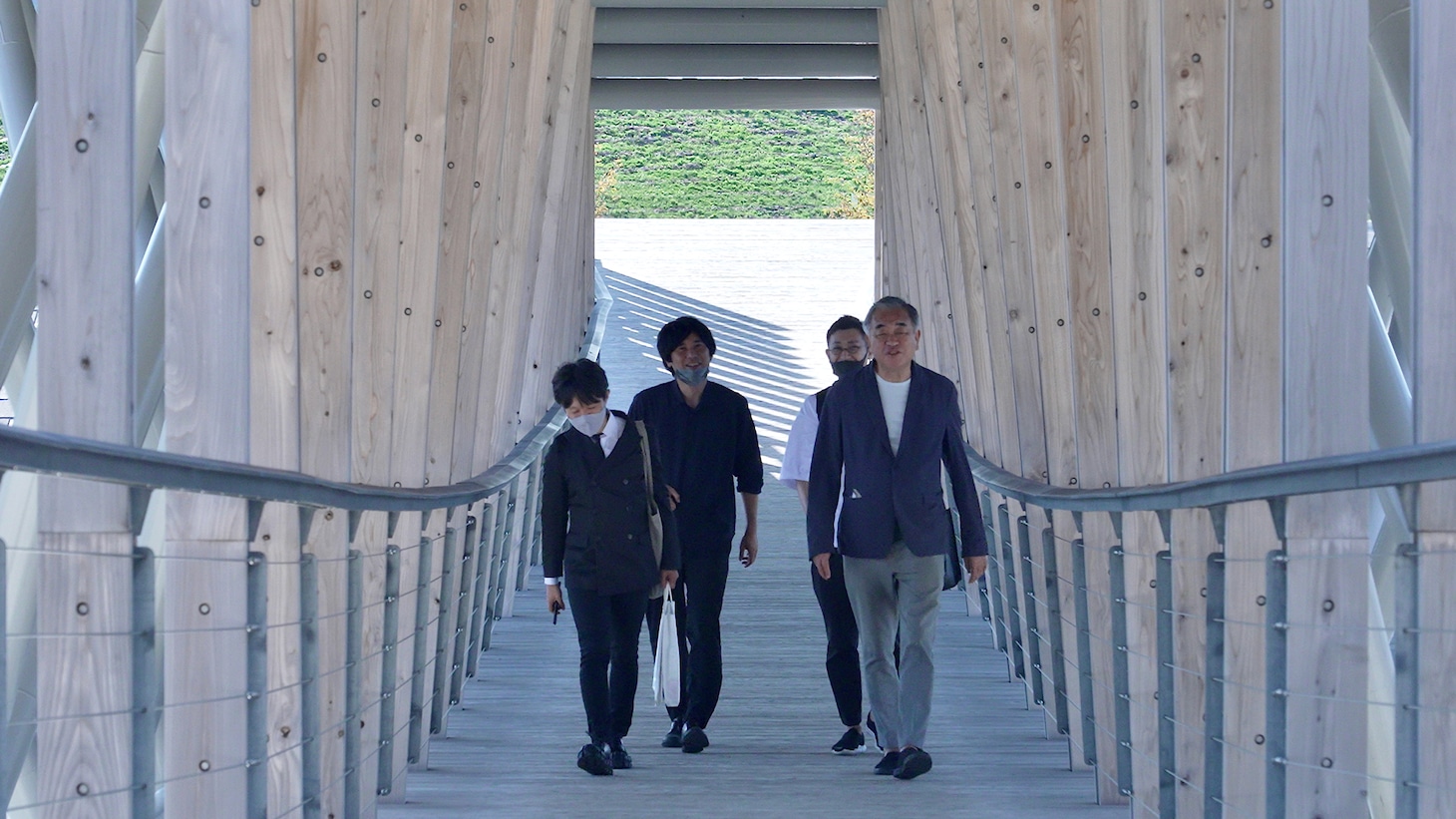 「粒子のダンス」場面写真