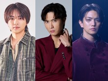 今後の「エスドラ」で主演を務めるキャスト陣。左からtimeleszの佐藤勝利、A.B.C-Zの橋本良亮、Aぇ! groupの正門良規