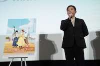「パリに咲くエトワール」特別合同試写会に登壇した谷口悟朗