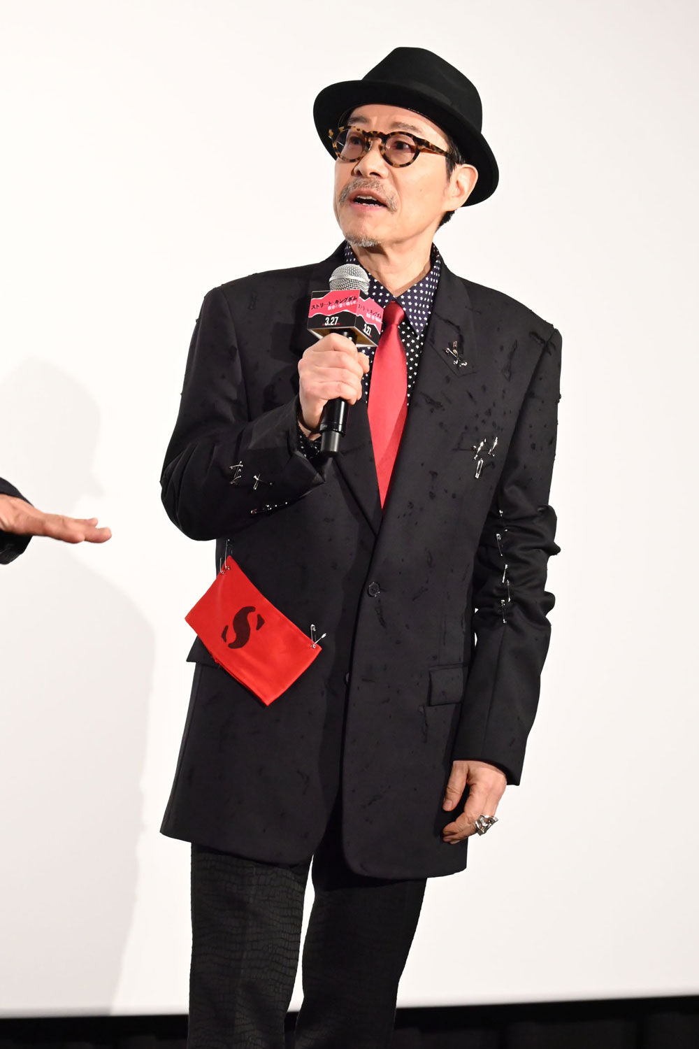 田口トモロヲ