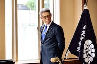 「TOKYO BURST-犯罪都市-」より、鶴見辰吾演じる国政政党の幹事長