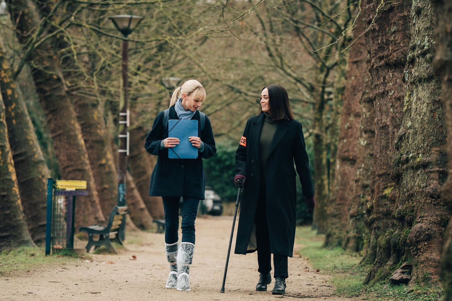 ドラマ「アストリッドとラファエル 文書係の事件録」シーズン6場面写真