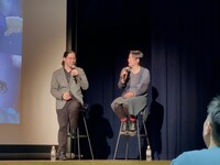 「花緑青が明ける日に」特別試写会の様子