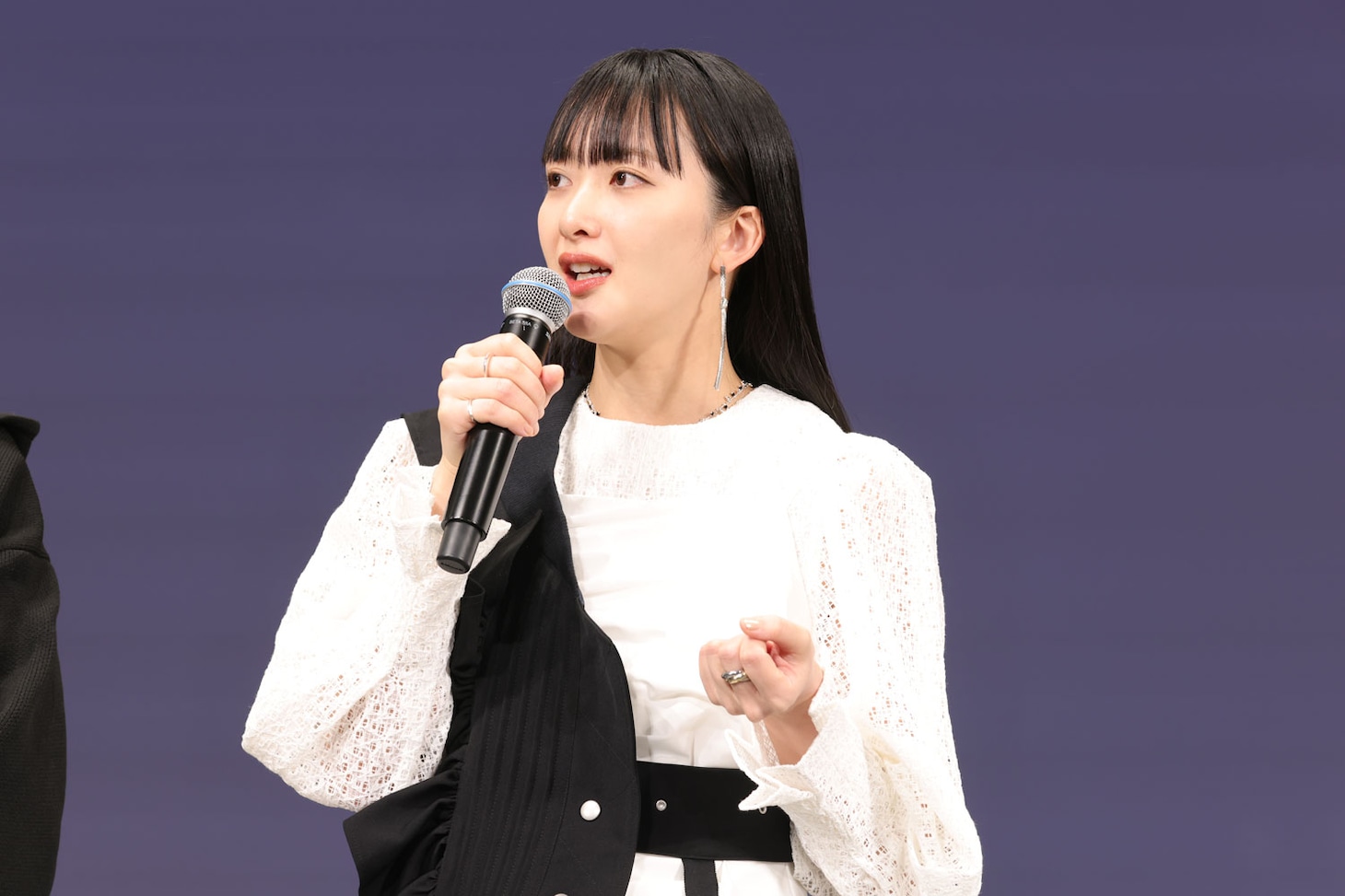 緑黄色社会のボーカル・長屋晴子