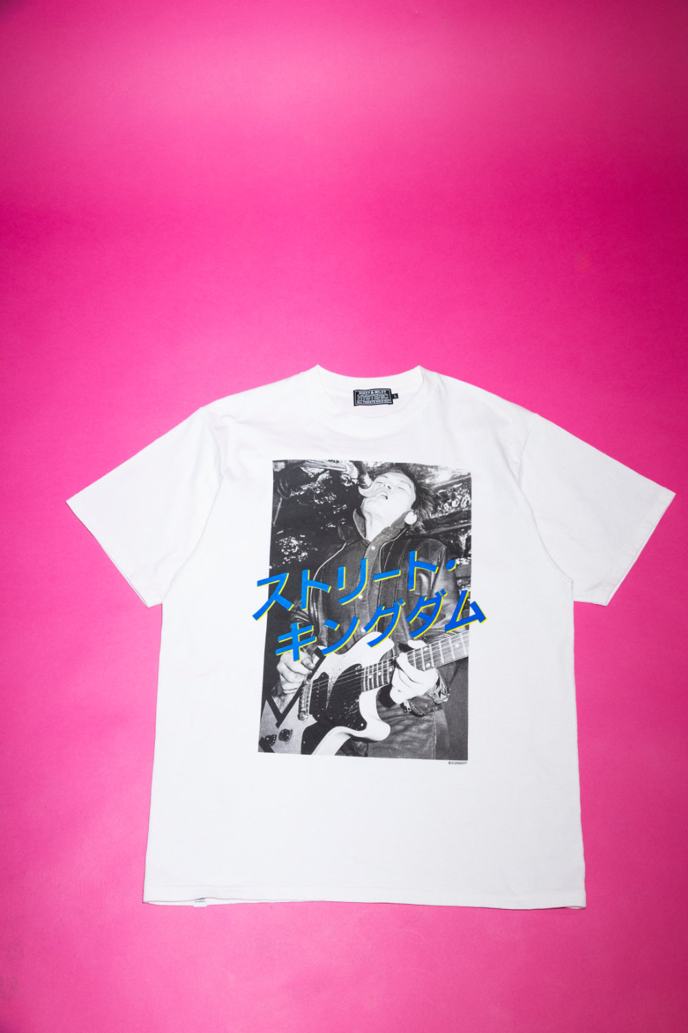 「ストリート・キングダム 自分の音を鳴らせ。」×HYSTERIC GLAMOURのスペシャルコラボレーションTシャツ（ホワイト / 税込1万6500円）