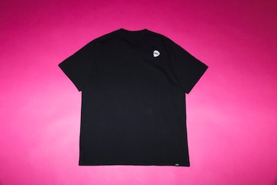 「ストリート・キングダム 自分の音を鳴らせ。」×HYSTERIC GLAMOURのスペシャルコラボレーションTシャツ背面（ブラック / 税込1万6500円）