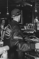 「君が死刑になる前に」の音楽を担当する16FLIP