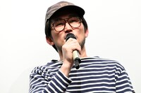 「災 劇場版」大ヒット御礼トークイベントに登壇したシソンヌのじろう