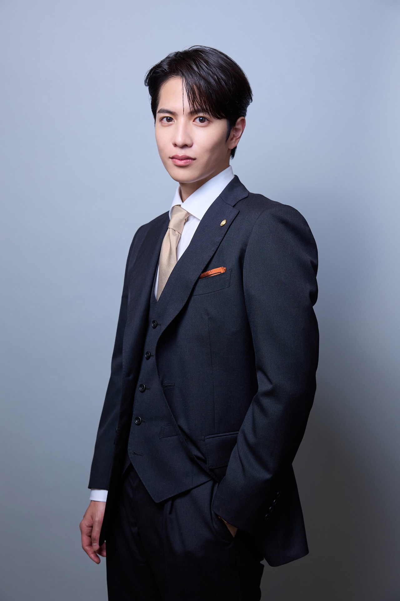 キム・ミンソク / 青木照役の志尊淳