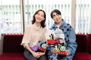 左から主題歌担当の木村佳乃、ゲスト声優のイモトアヤコ