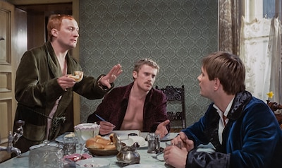 「約束の土地」場面写真 ©WFDiF