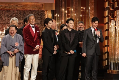 第49回日本アカデミー賞授賞式より、最優秀作品賞に輝いた「国宝」のスタッフ・キャスト一同 ©︎日本アカデミー賞協会