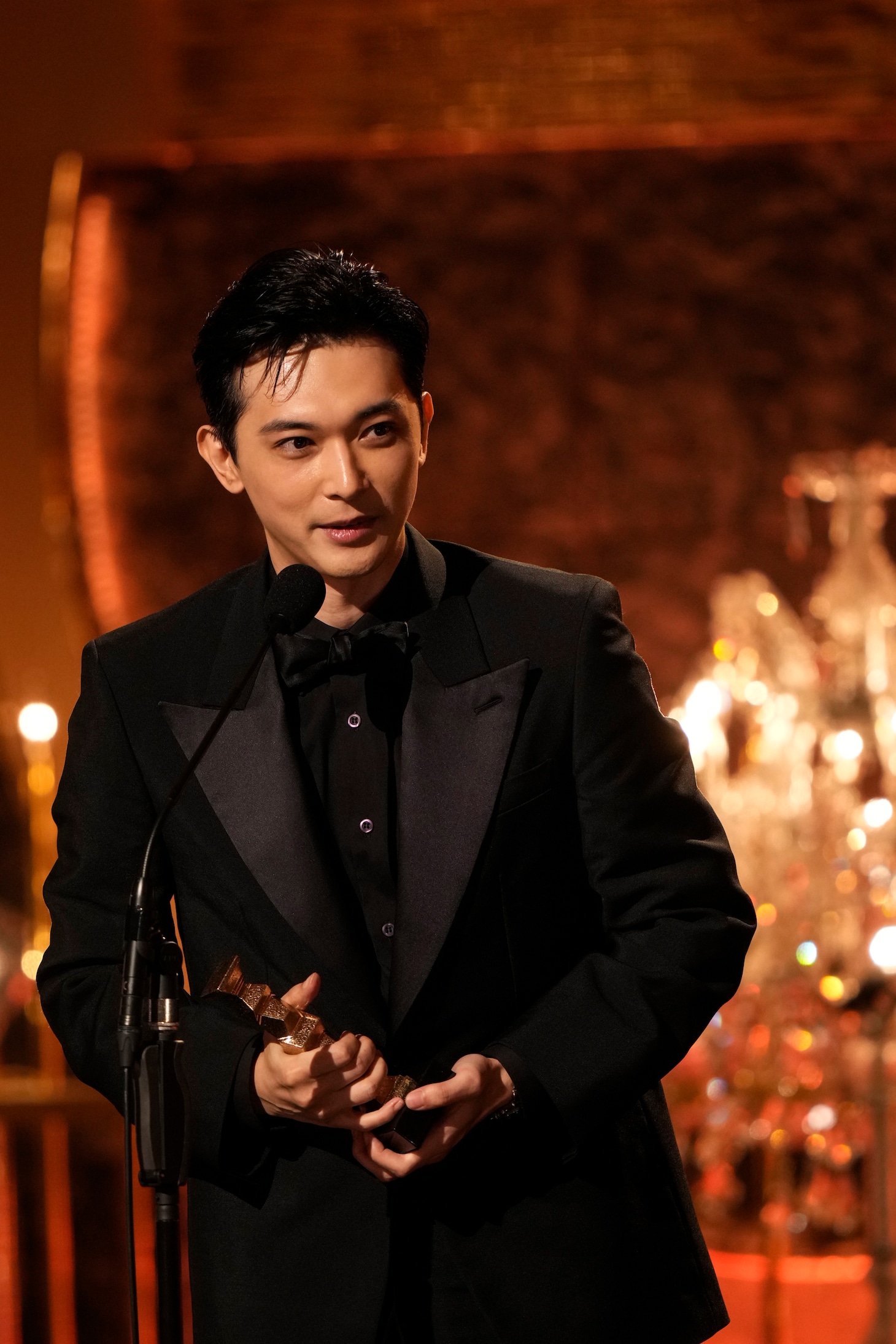 第49回日本アカデミー賞授賞式より、最優秀主演男優賞に輝いた「国宝」の吉沢亮 ©︎日本アカデミー賞協会