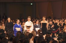 優秀助演女優賞の受賞者たち。左から蒼井優、高畑充希、寺島しのぶ、森七菜、森田望智 ©日本アカデミー賞協会