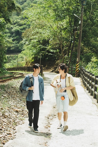 ツアーには俳優犬・吉米（ジミー）が演じた犬のグアバも参加する