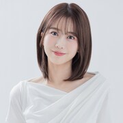 縦型ショートドラマ「なんでもないトマトなのに」に出演する篠崎彩奈
