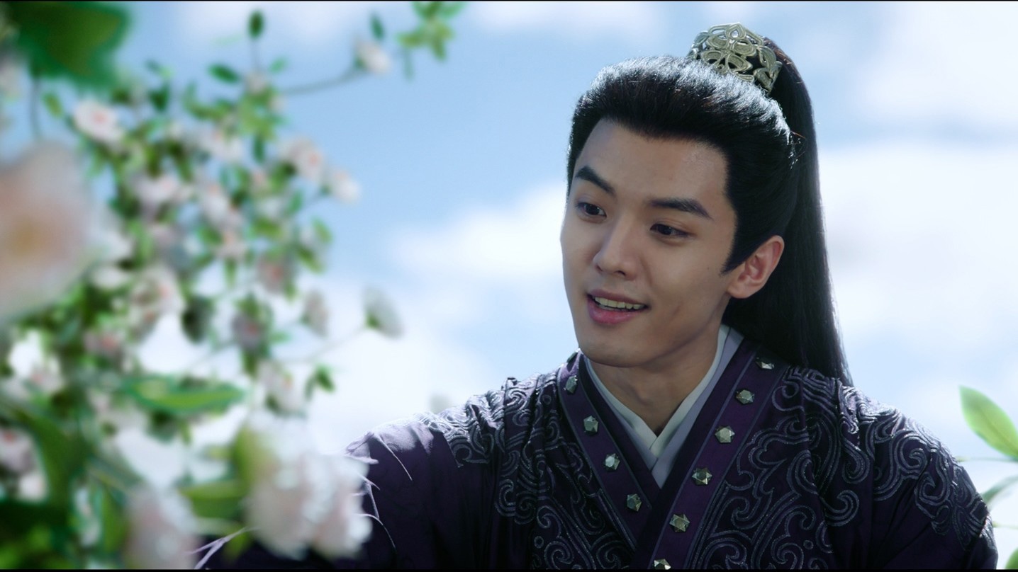 雪寧の幼なじみ・燕臨。演じたのは中国ドラマ「うっかり拾った恋なのに」のジョウ・ジュンウェイ（周峻緯）