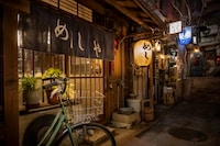 「深夜食堂」の舞台となる“めしや”の外観