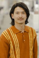 ドラマ「晩餐ブルース Special」より、石田卓也演じる木山高志。