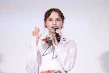 「パリに咲くエトワール」公開御礼イベントに登壇した嵐莉菜