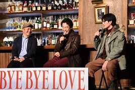 「探偵はBARにいる」新作のアクションはより過激に、大泉洋が監督・白石和彌にぼやく