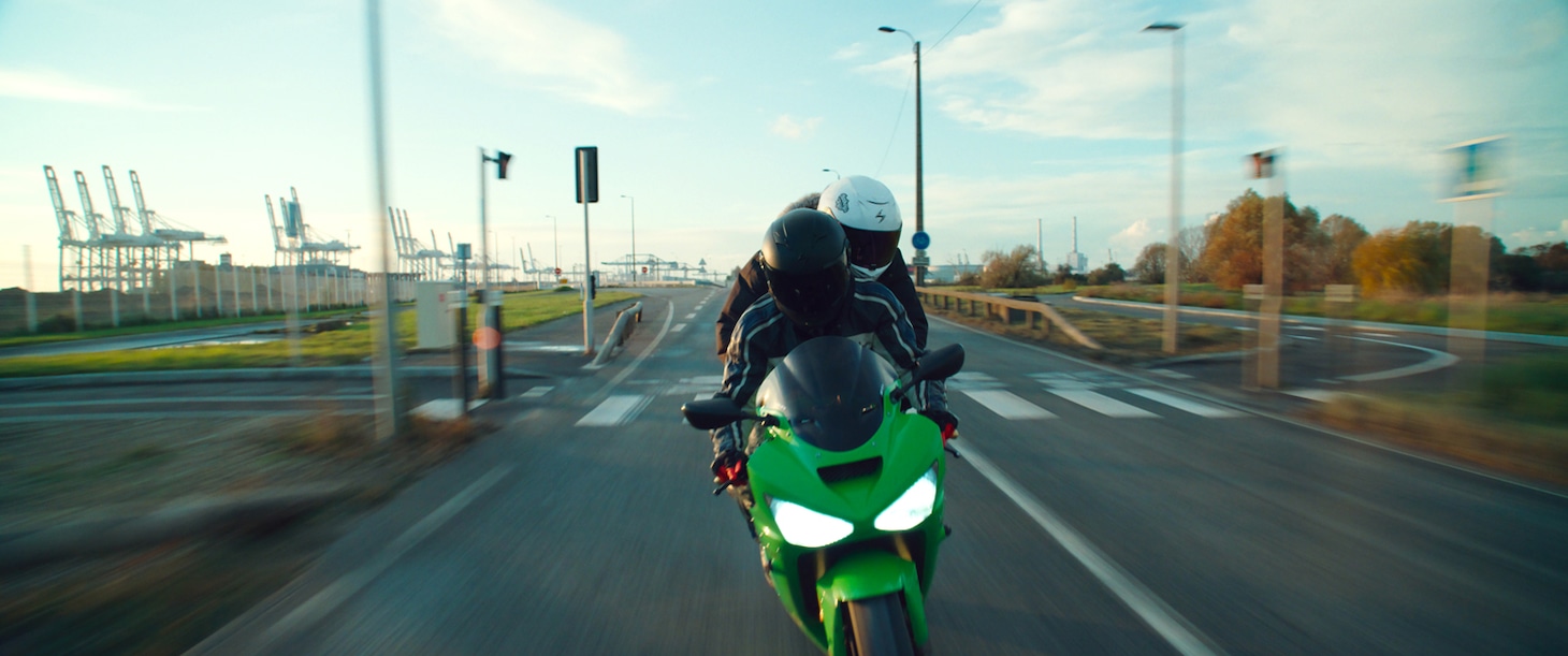 「イート・ザ・ナイト」場面写真