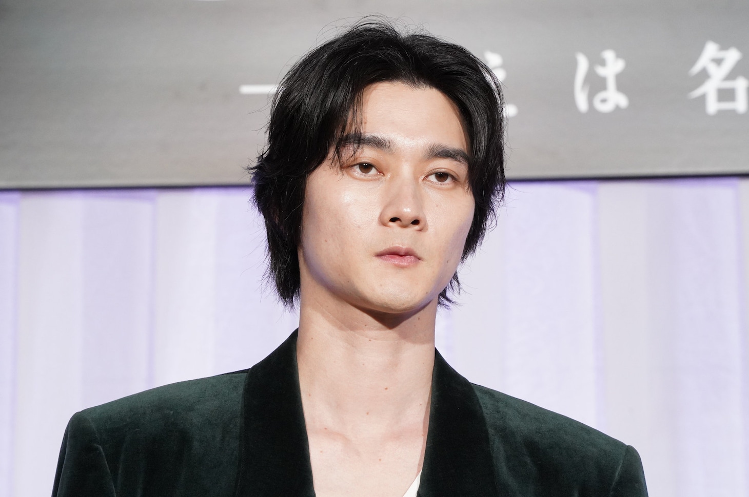 「月夜行路 －答えは名作の中に－」制作発表会見に出席した栁俊太郎