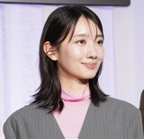 「月夜行路 －答えは名作の中に－」制作発表会見に出席した波瑠