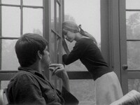 「イン・ザ・カントリー」場面写真