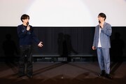 映画「鬼の花嫁」大阪舞台挨拶にて、左から永瀬廉、伊藤健太郎