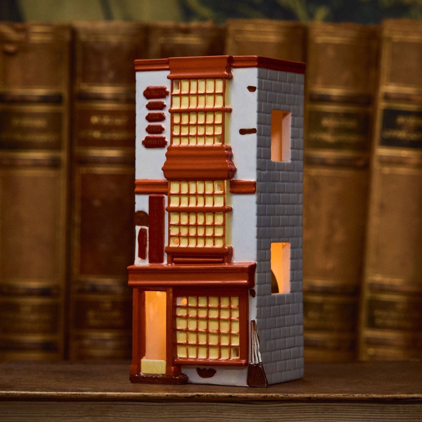 「クィディッチコレクション」高級クィディッチ用具店 ティーライトホルダー（税込2800円）※赤坂ショップ取り扱いなし